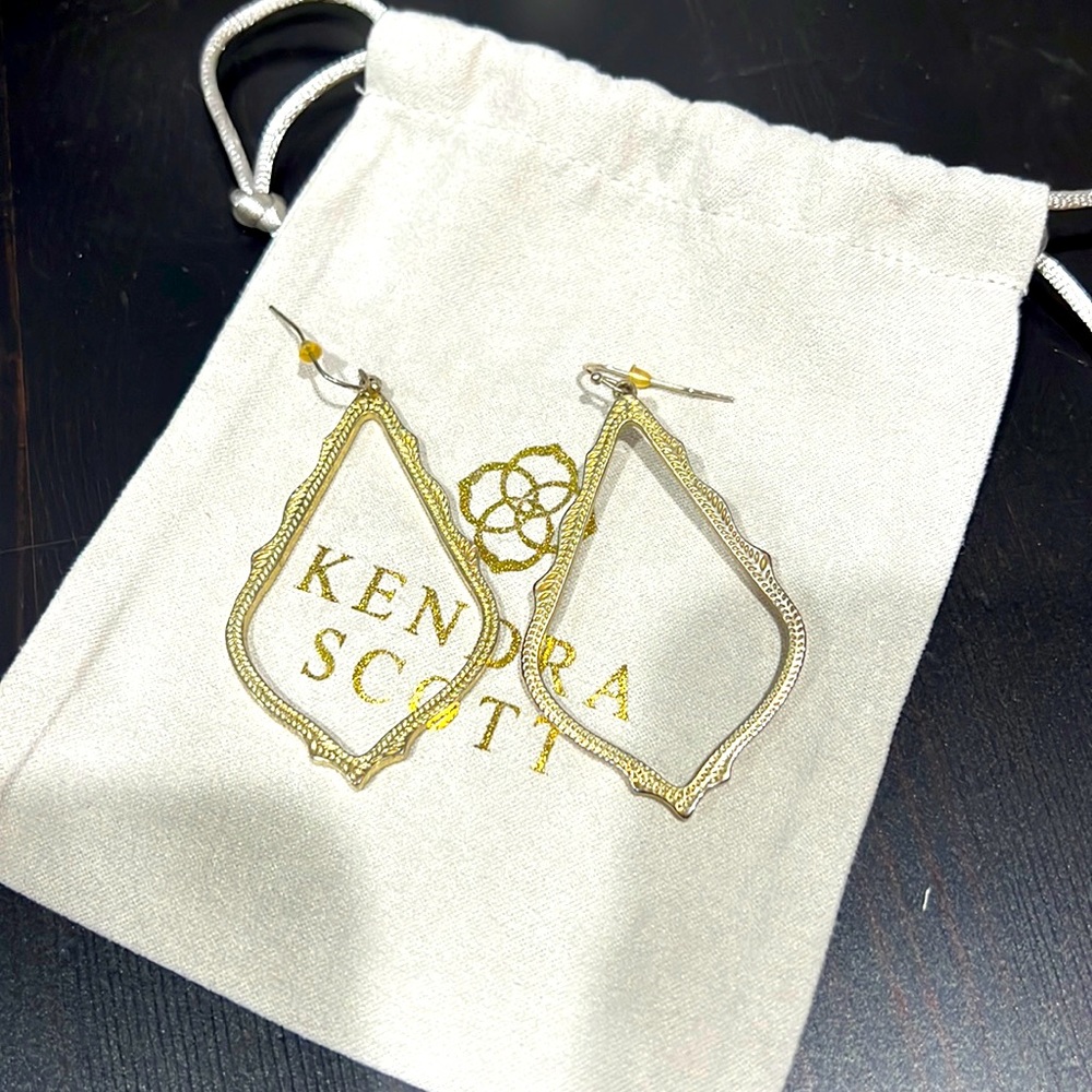 Kendra Scott Earings